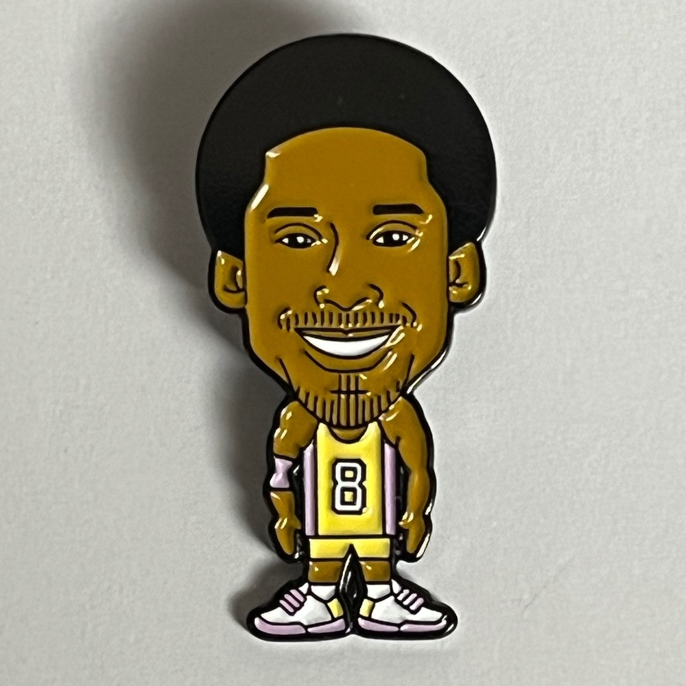 LA Lakers Kobe Bryant 8 Hats Pin Pins Streetwear Bag Basketball Fitted New Era
